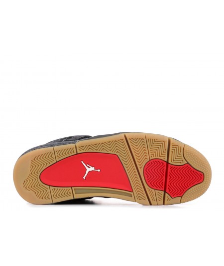 black jordan 4 levi