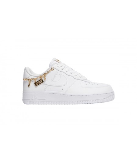 Nike Air Force 1’07 ‘Gold Chain’