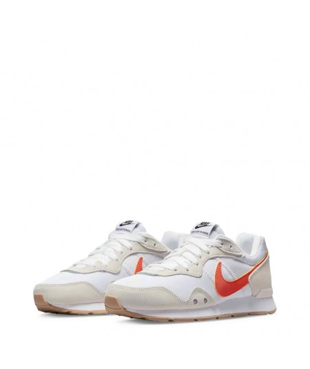 Nike Venture Runner