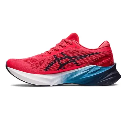 Asics Novablast 3