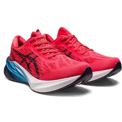 Asics Novablast 3