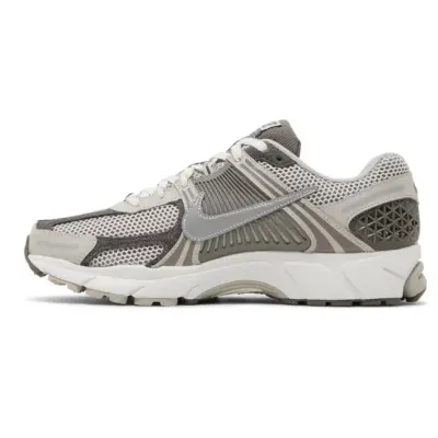 copy of Nike Quest 5