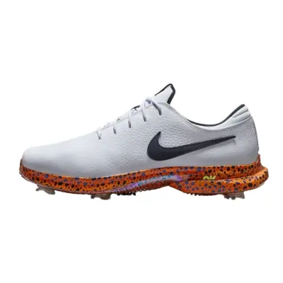 Nike Air Zoom Victory Tour 3