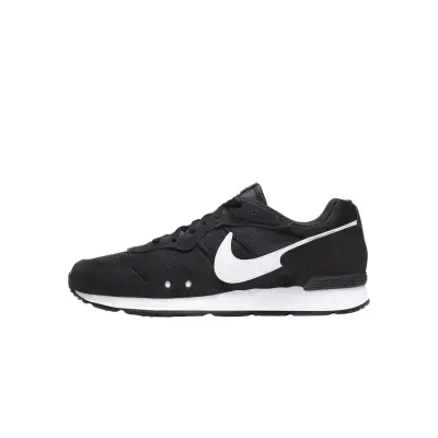 copy of Nike Venture Runner