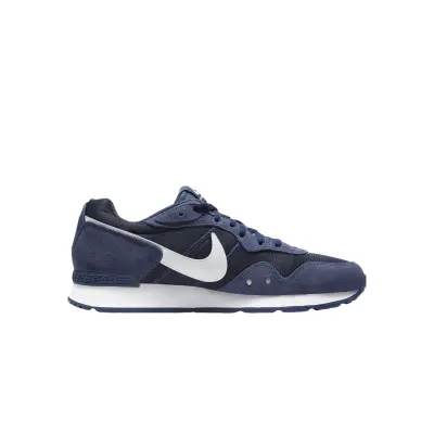 copy of Nike Venture Runner