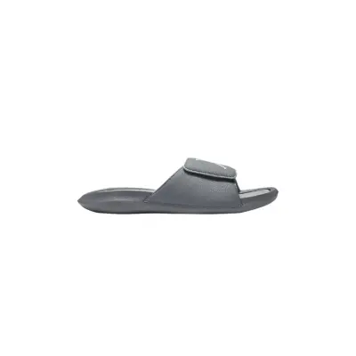 copy of Jordan Hydro 3 Retro ‘Fire Red’ slides